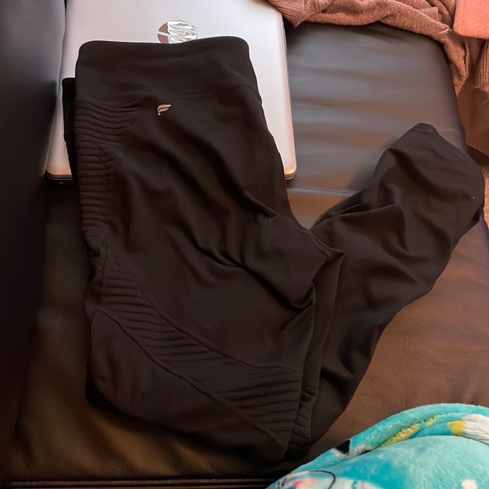 Black powerhold XL leggings